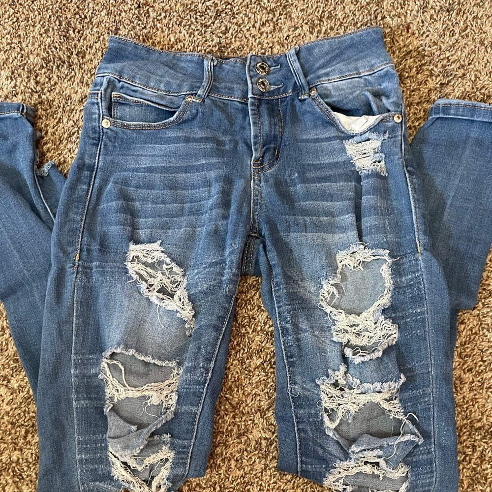high waisted jeans with holes